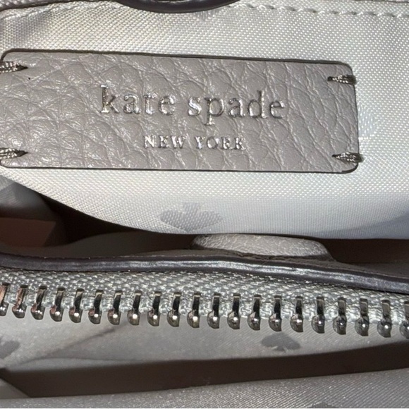 Kate Spade Jackson Medium Triple
Compartment Satchel With Dust Bag - Picture 13 of 14